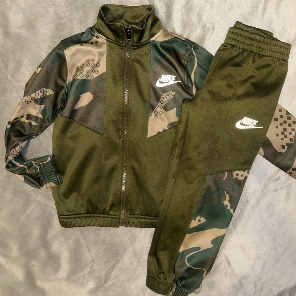 Nike Camo Jogger Set Boys 4-5yrs